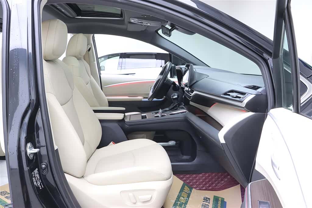 Toyota Granvia, 2023 15
