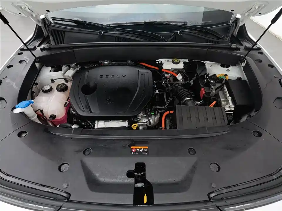 Geely Galaxy Galaxy L7