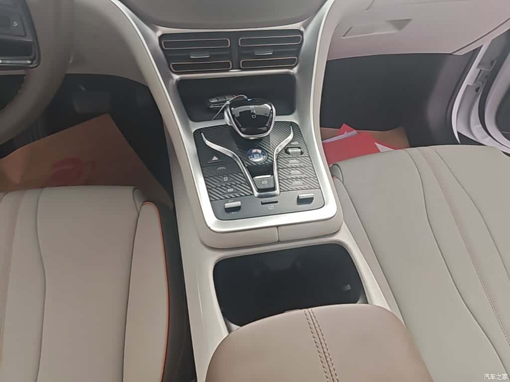 BYD Song, 2022 14