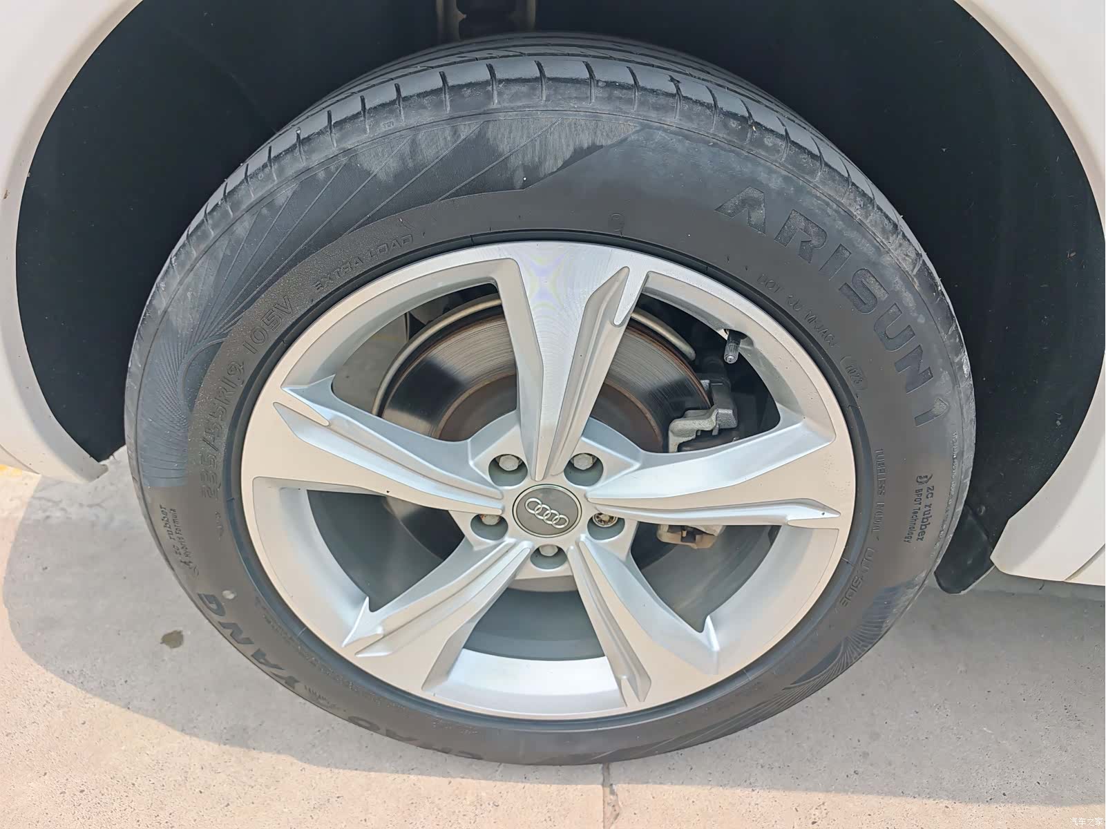 Audi Q5L, 2019 9