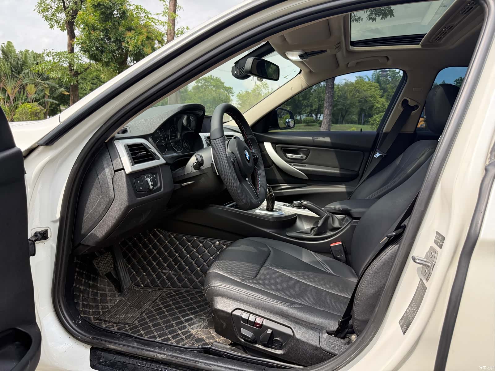 BMW 3 Series, 2013 10