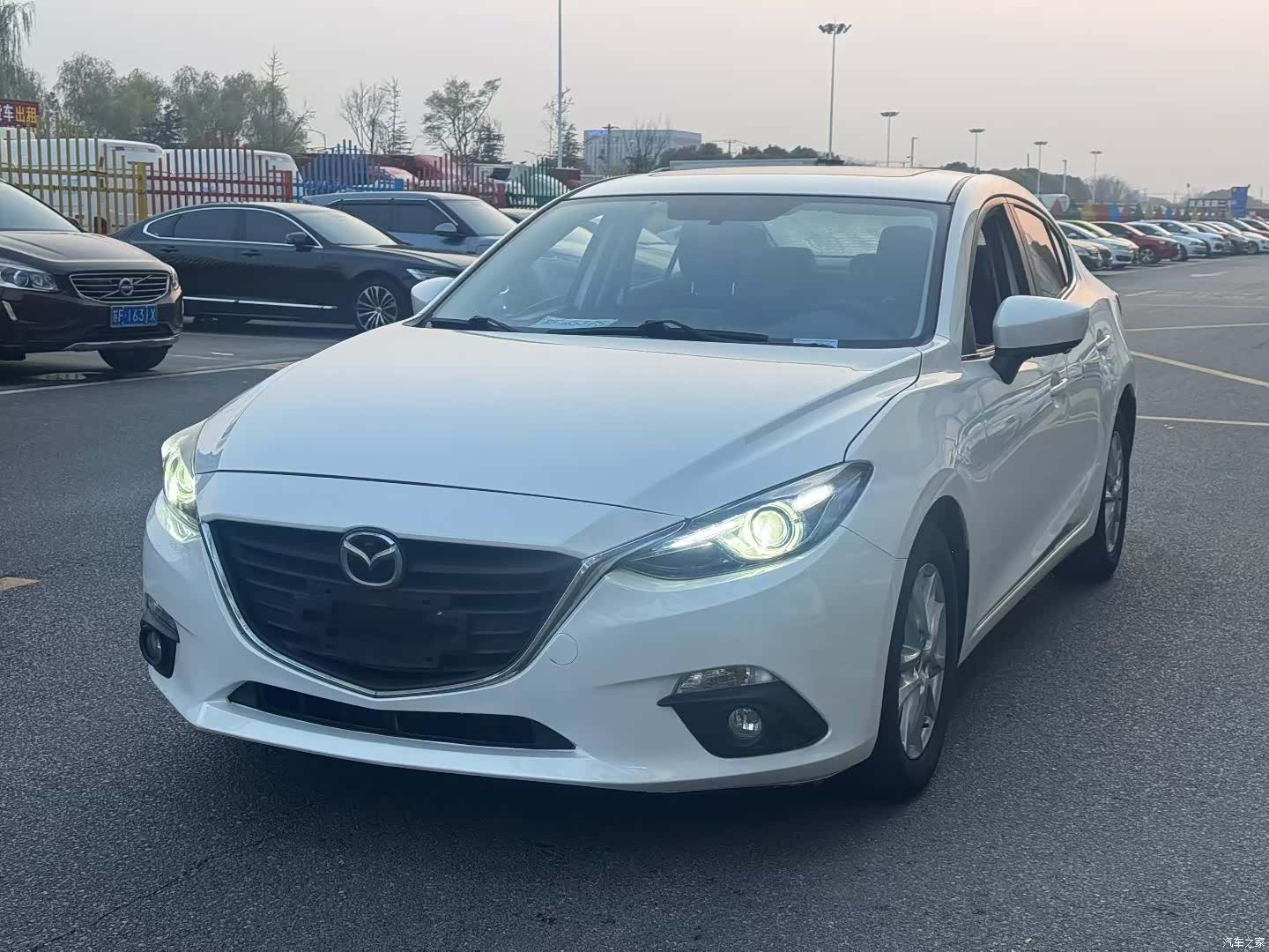 Mazda Mazda3, 2017 1