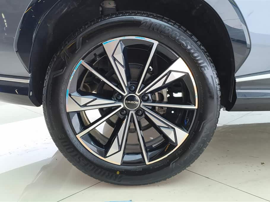 Roewe RX5 Roewe RX5