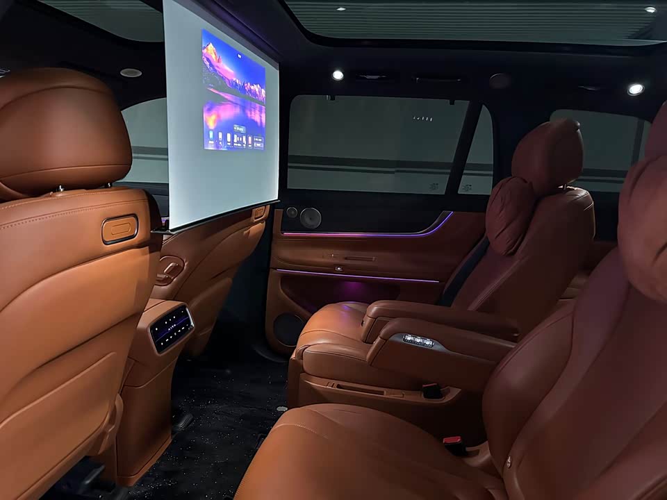 AITO Ask the world M9