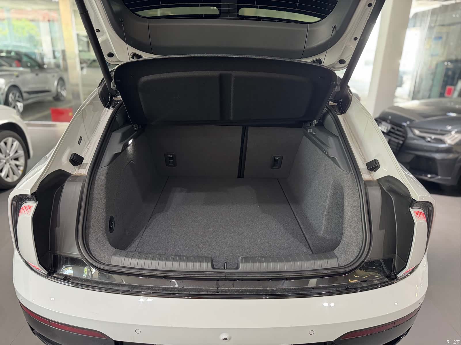 Audi TT, 2025 12