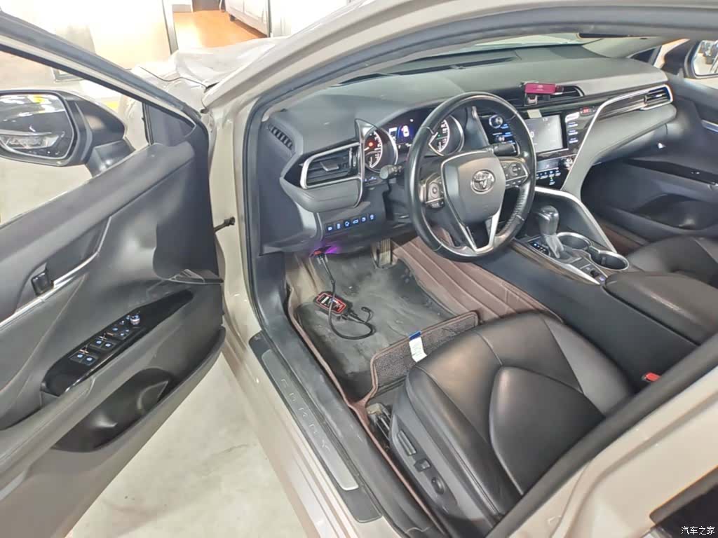 Toyota Camry, 2018 16