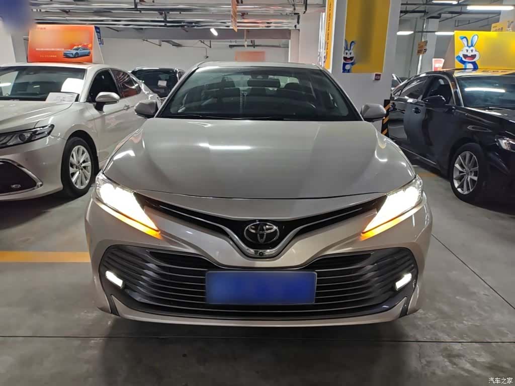 Toyota Camry, 2018 3