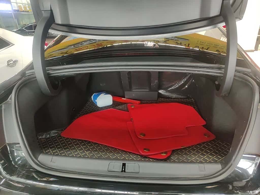 Citroen C6, 2023 19