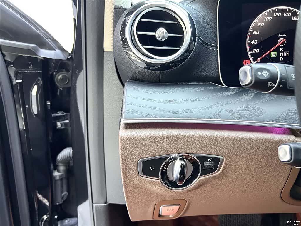Mercedes-Benz E-Class, 2017 15