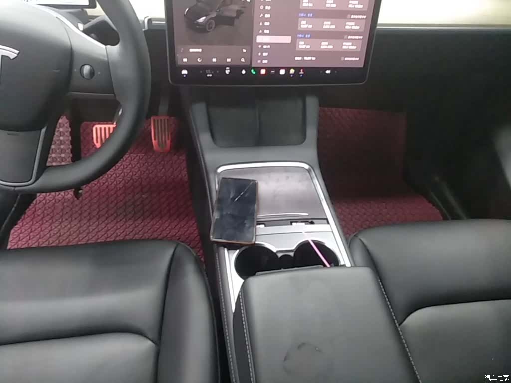 Tesla Model Y, 2023 14