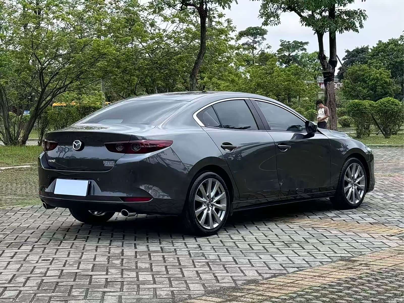Mazda Mazda3, 2023 8