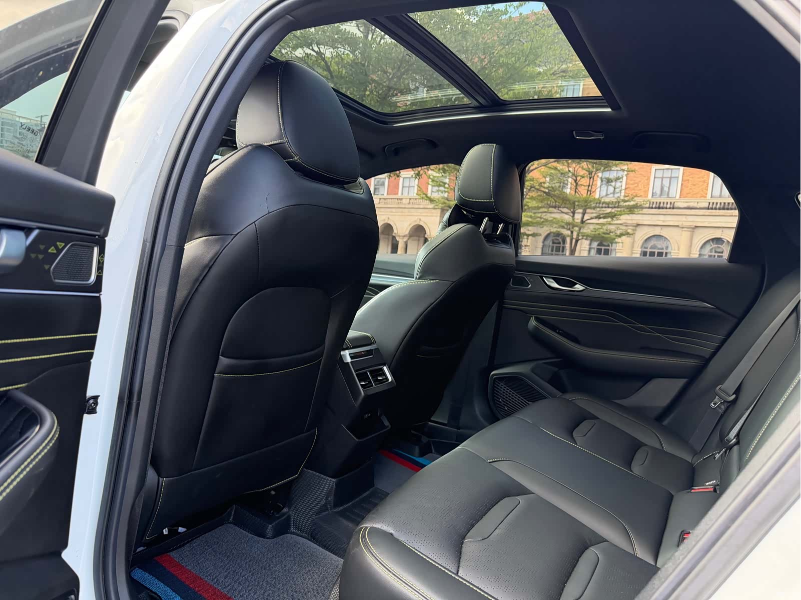 Geely Preface, 2023 12