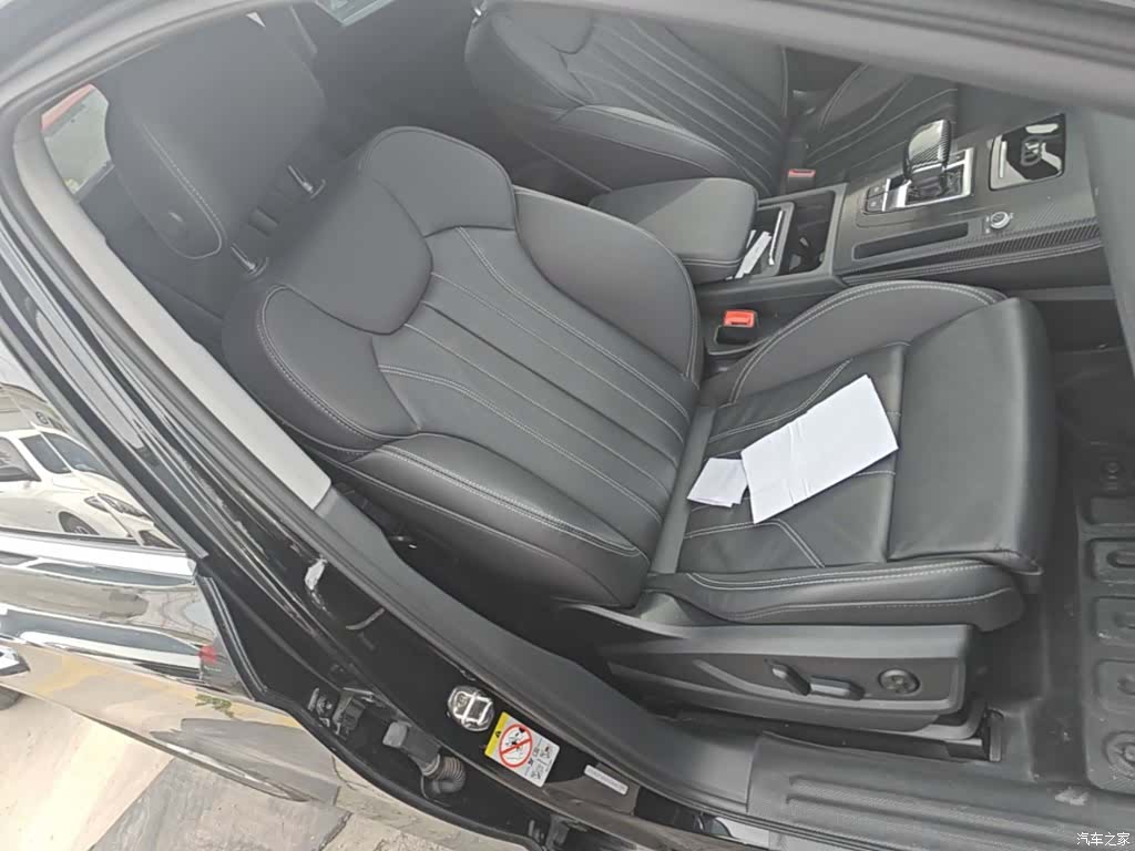 Audi Q5L, 2022 17