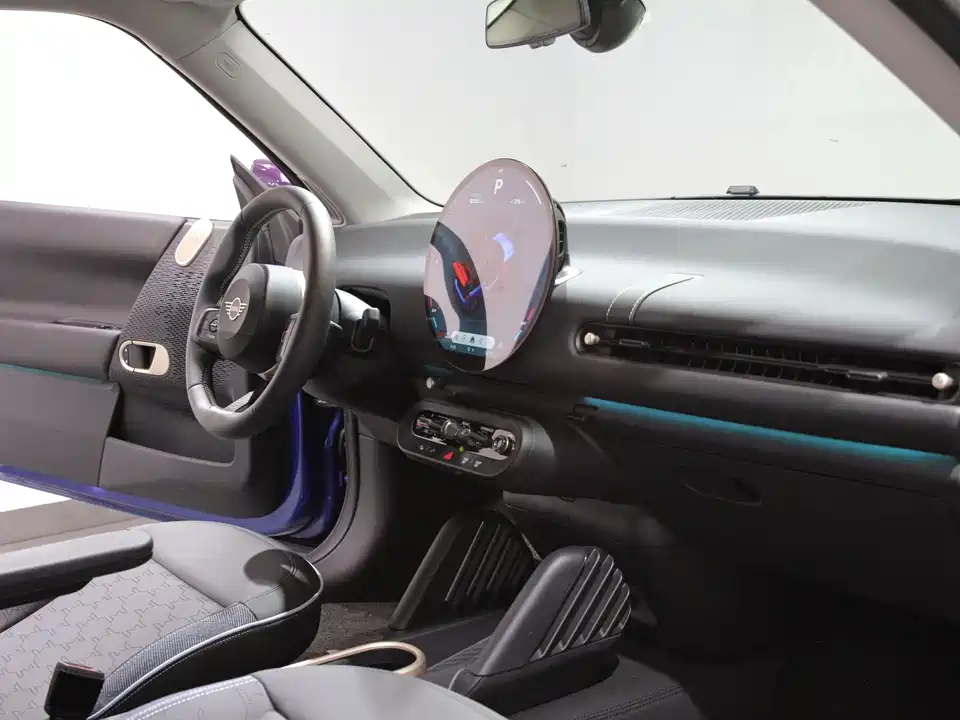 MINI Electric COOPER