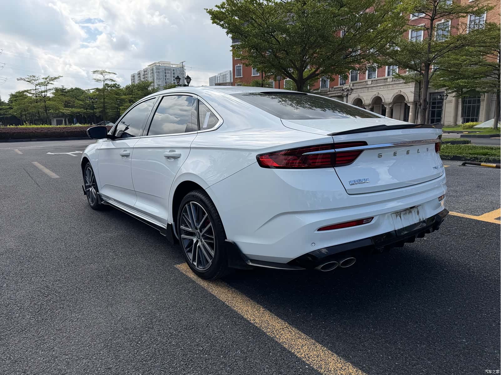 Geely Preface, 2023 22