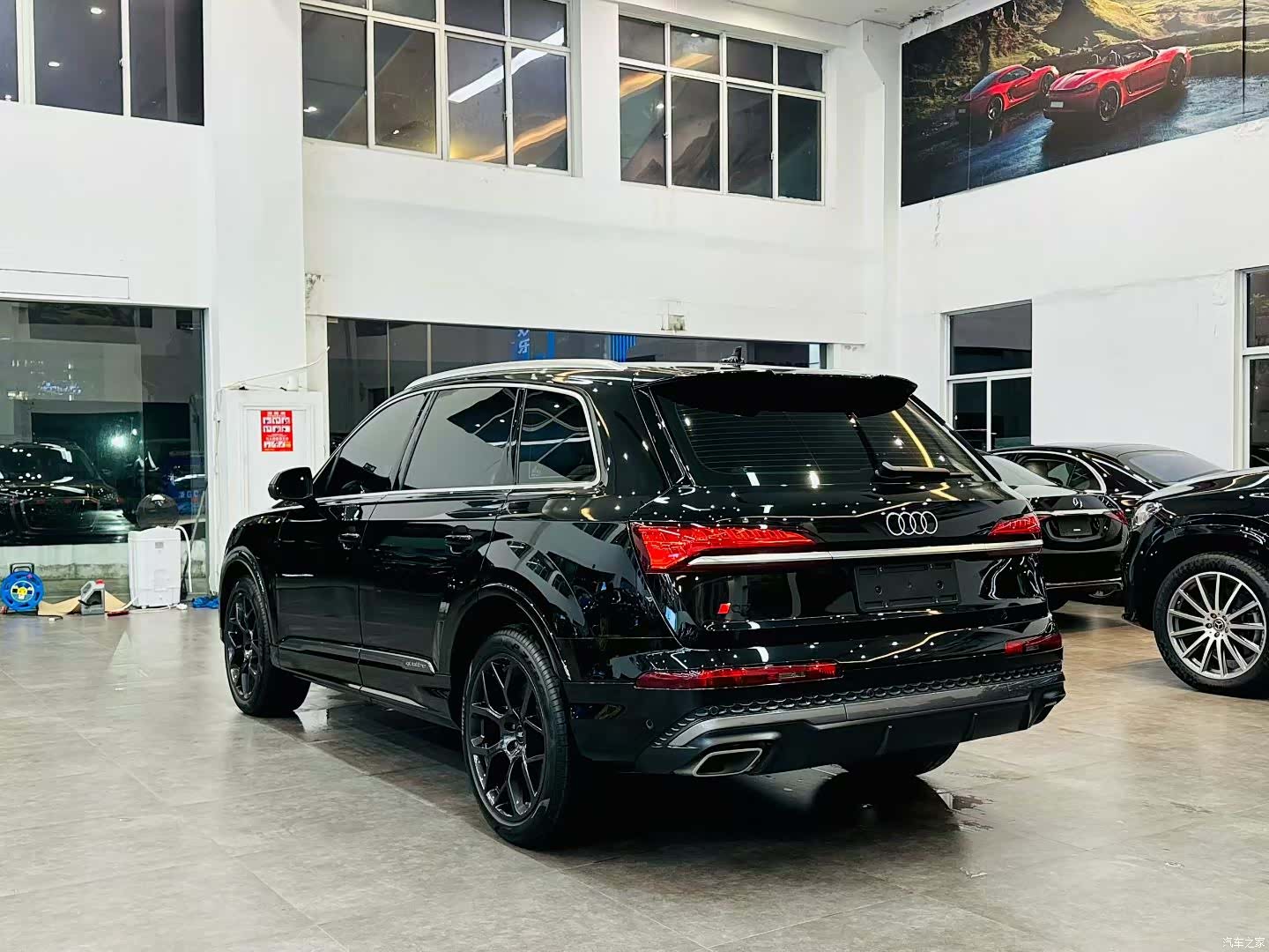 Audi Q7, 2024 4