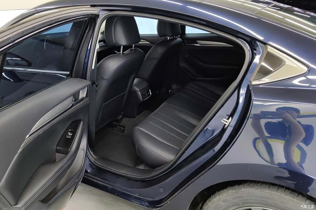 Mazda Atenza, 2022 11