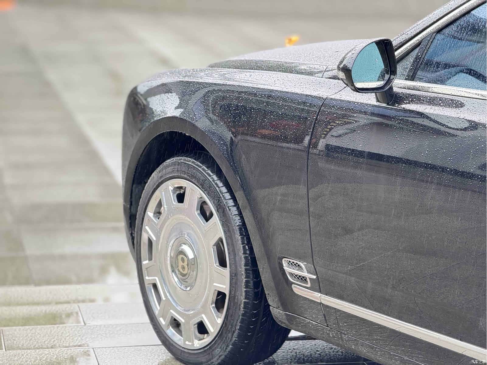 Bentley Mulsanne, 2015 21