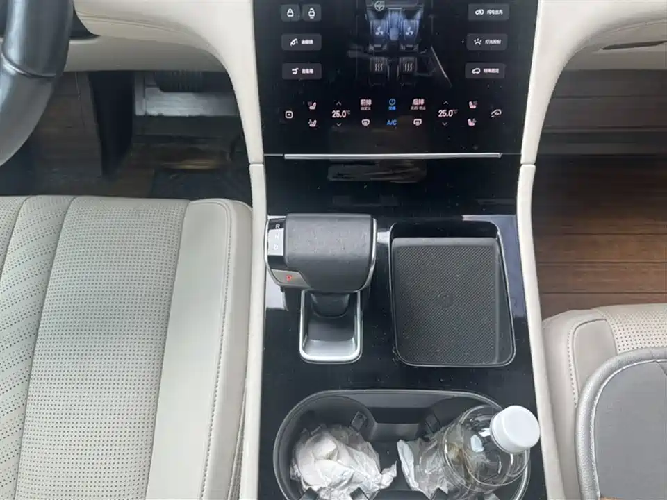 Li Auto Ideal ONE