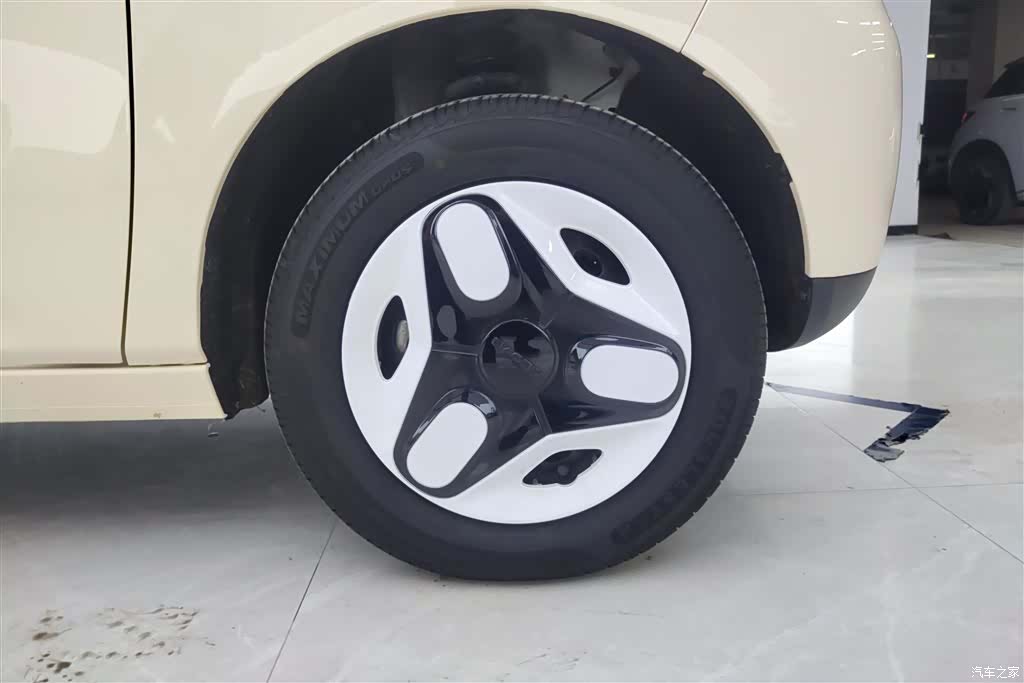 Geely Panda, 2025 6
