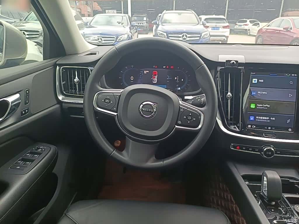 Volvo S60, 2022 11