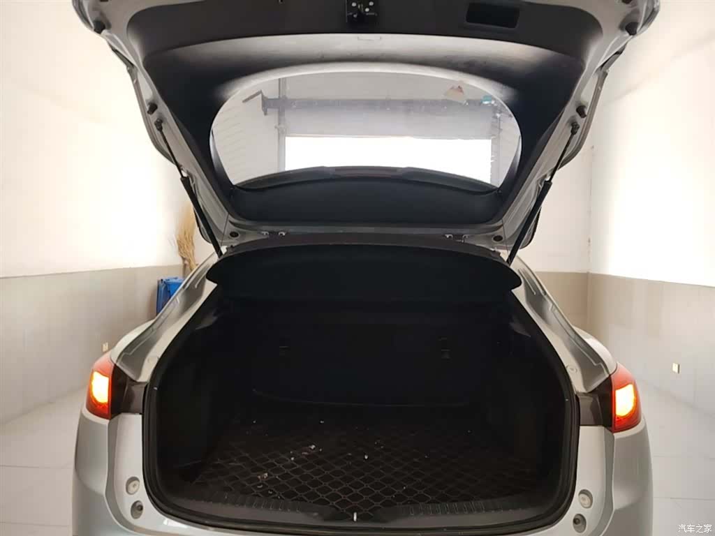 Mazda CX-4, 2017 15