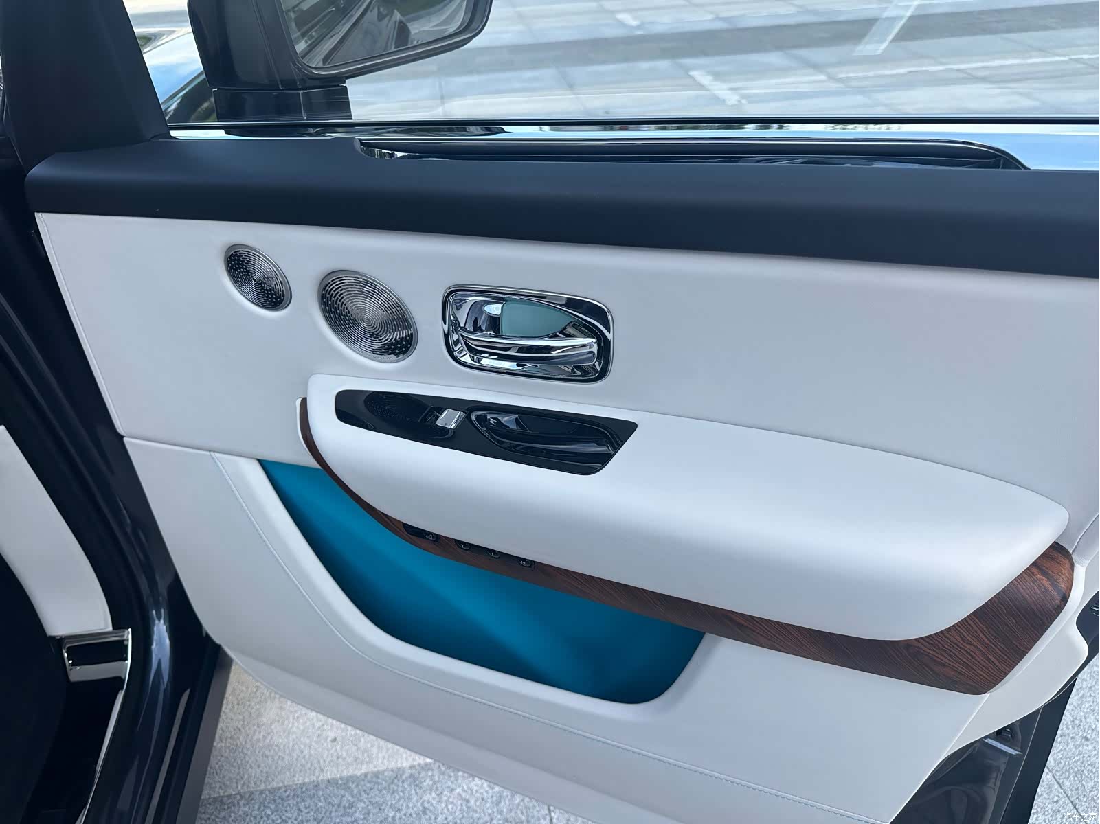 Rolls-Royce Cullinan, 2019 23