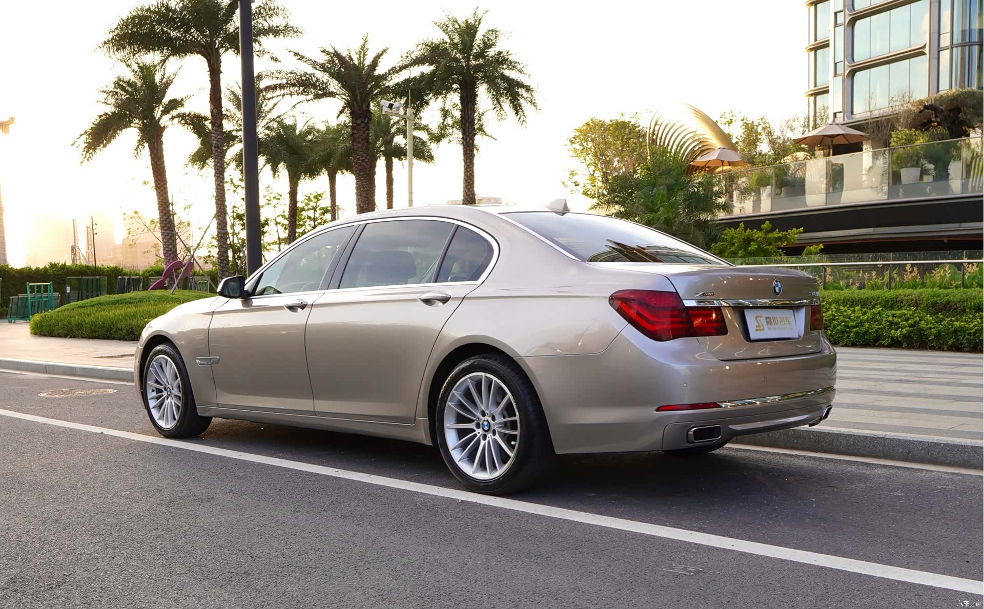 BMW 7 Series, 2014 11