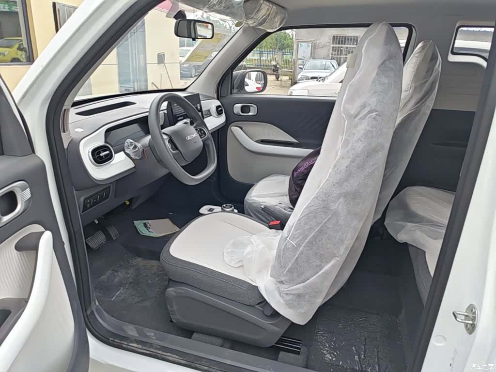 Geely Panda, 2026 15