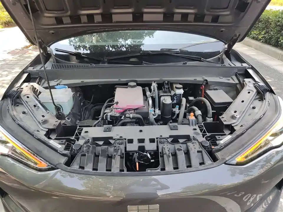 Geely Galaxy Galaxy E5