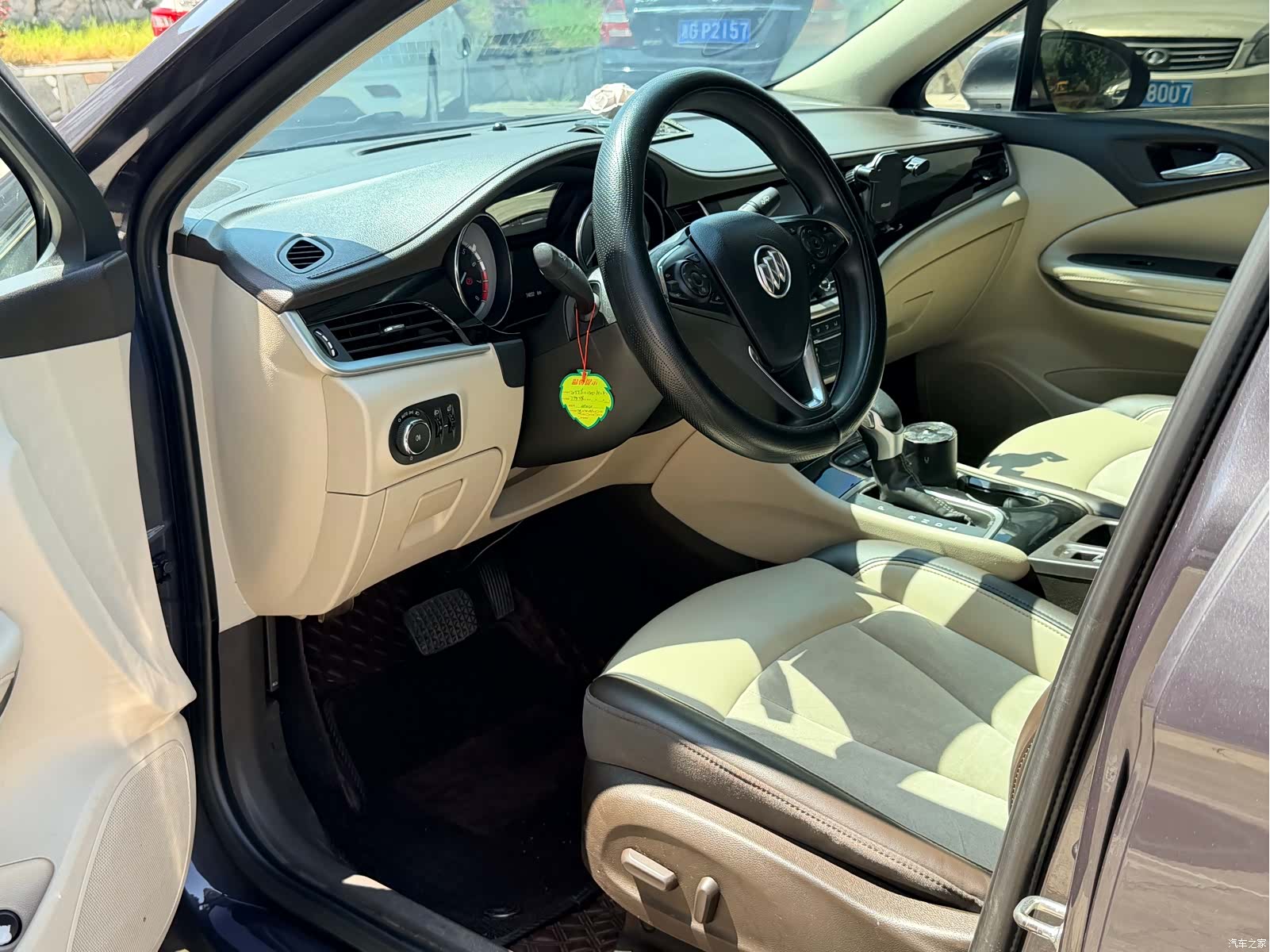 Buick Verano, 2016 4