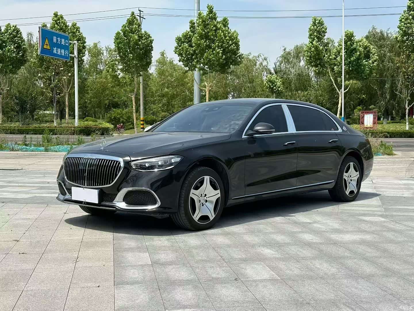 Maybach S-Class, 2025 1