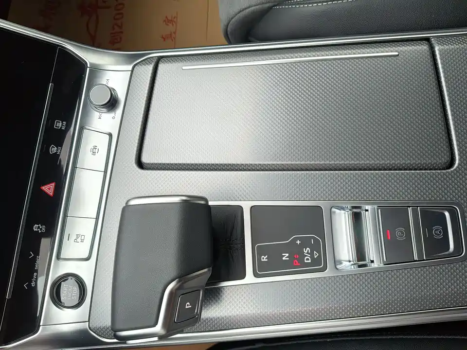 Audi A6L Audi A6L