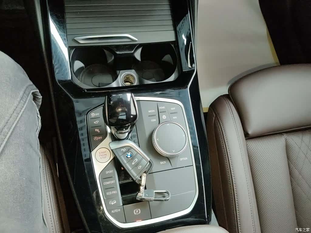 BMW X3, 2023 12