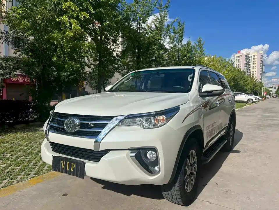 Toyota Fortuner Toyota Fortuner