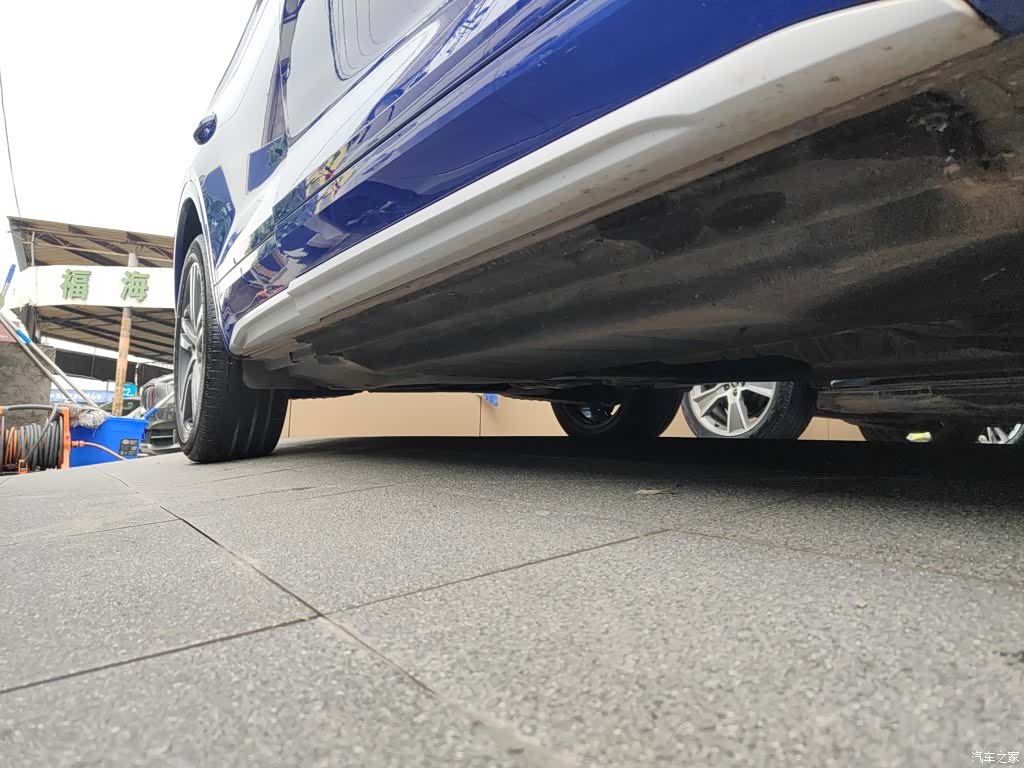 Audi Q5L, 2023 все фото