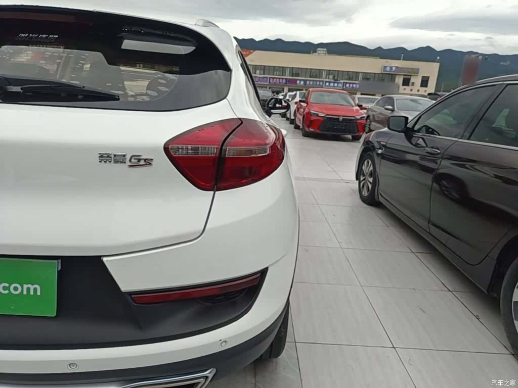 Geely Emgrand, 2017 8