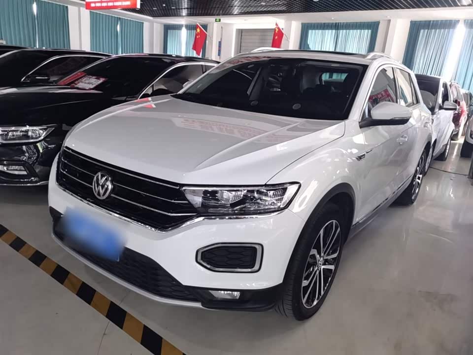 Volkswagen T-ROC exploring Songs