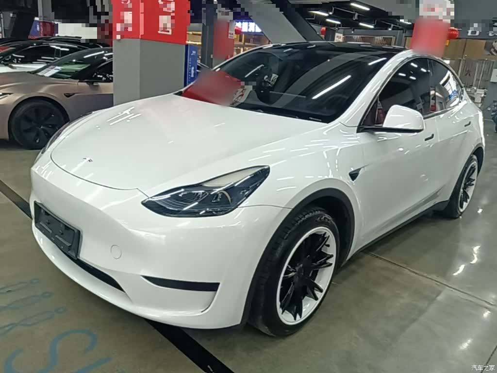 Tesla Model Y, 2024 2