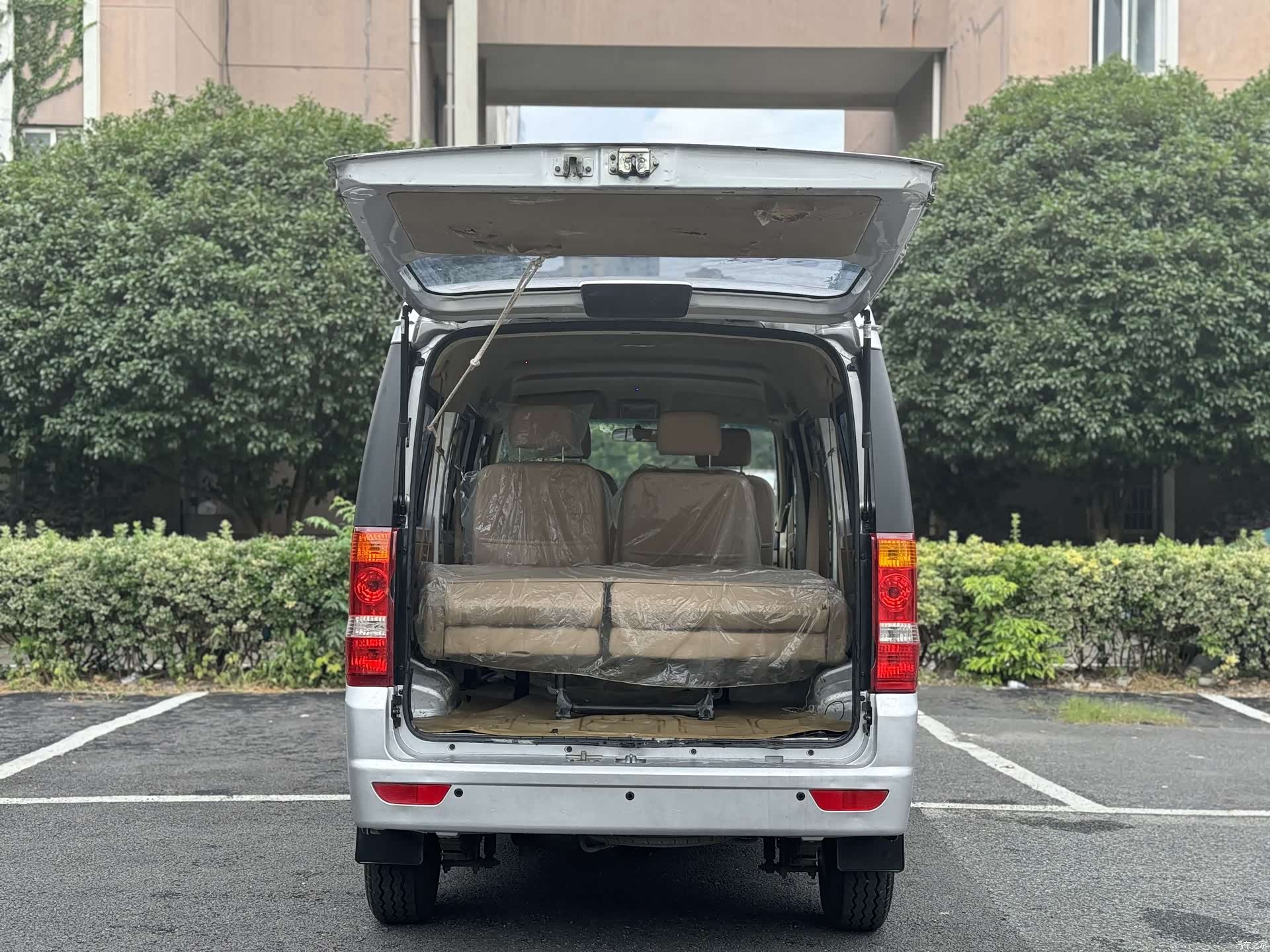 DongFeng EC36, 2022 9