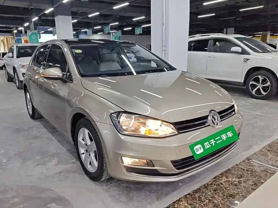 Volkswagen golf