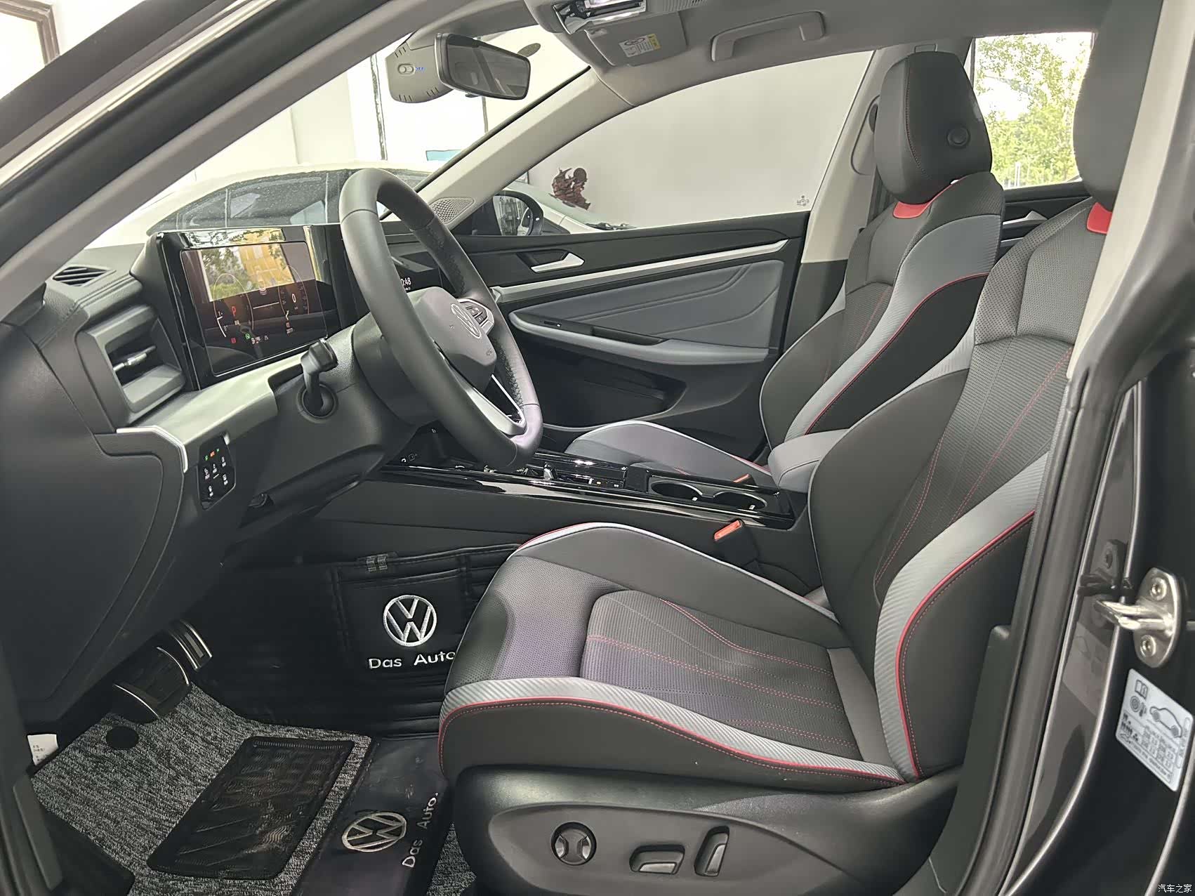 Volkswagen Lamando, 2024 11