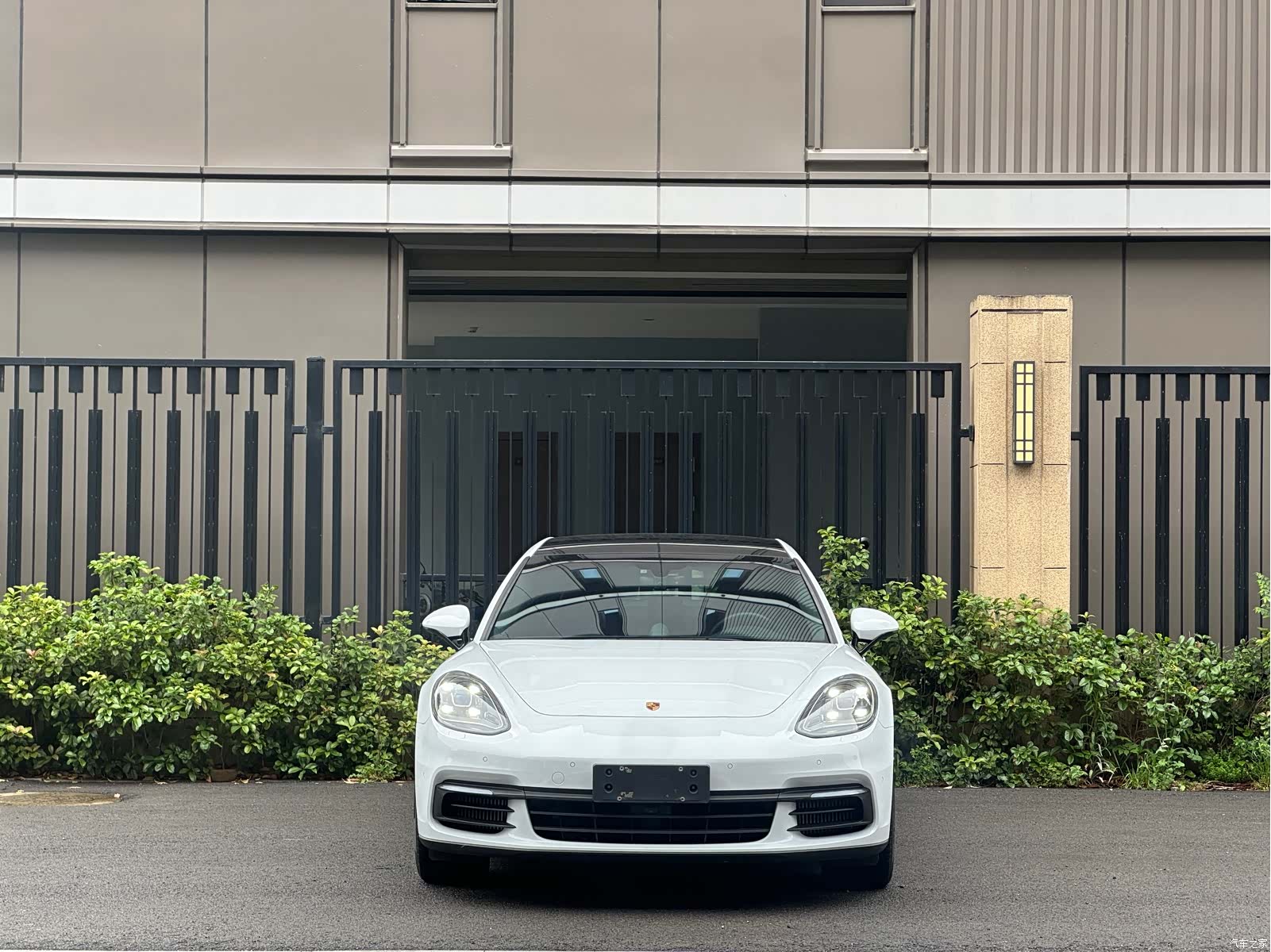 Porsche Panamera, 2019 2