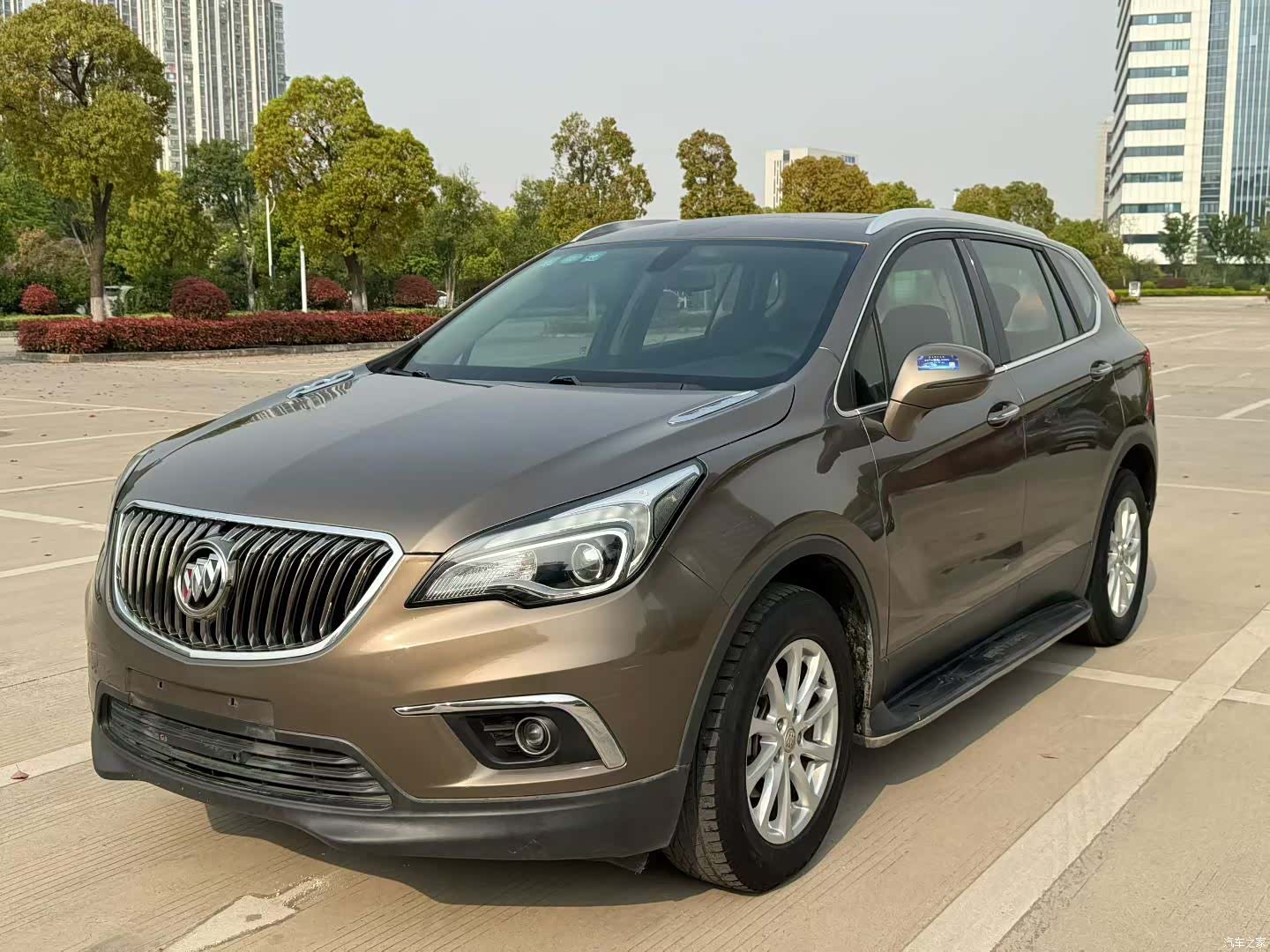 Buick Envision Plus, 2016 1