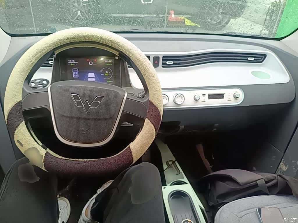 Wuling MINIEV, 2022 6
