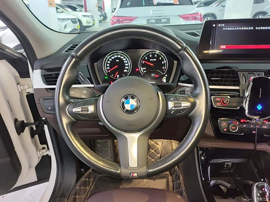 BMW X2, 2022 11