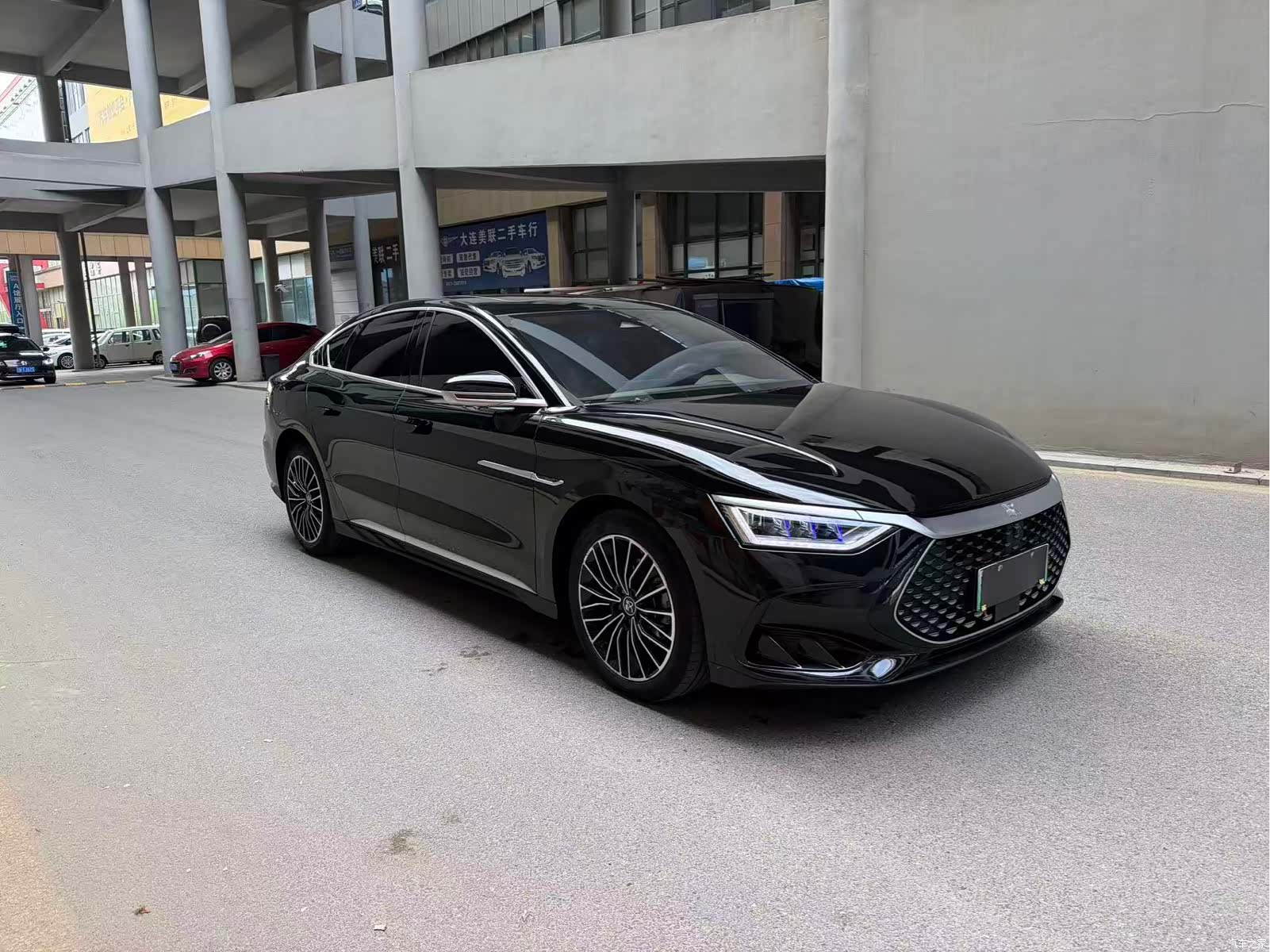 BYD Han, 2023 3