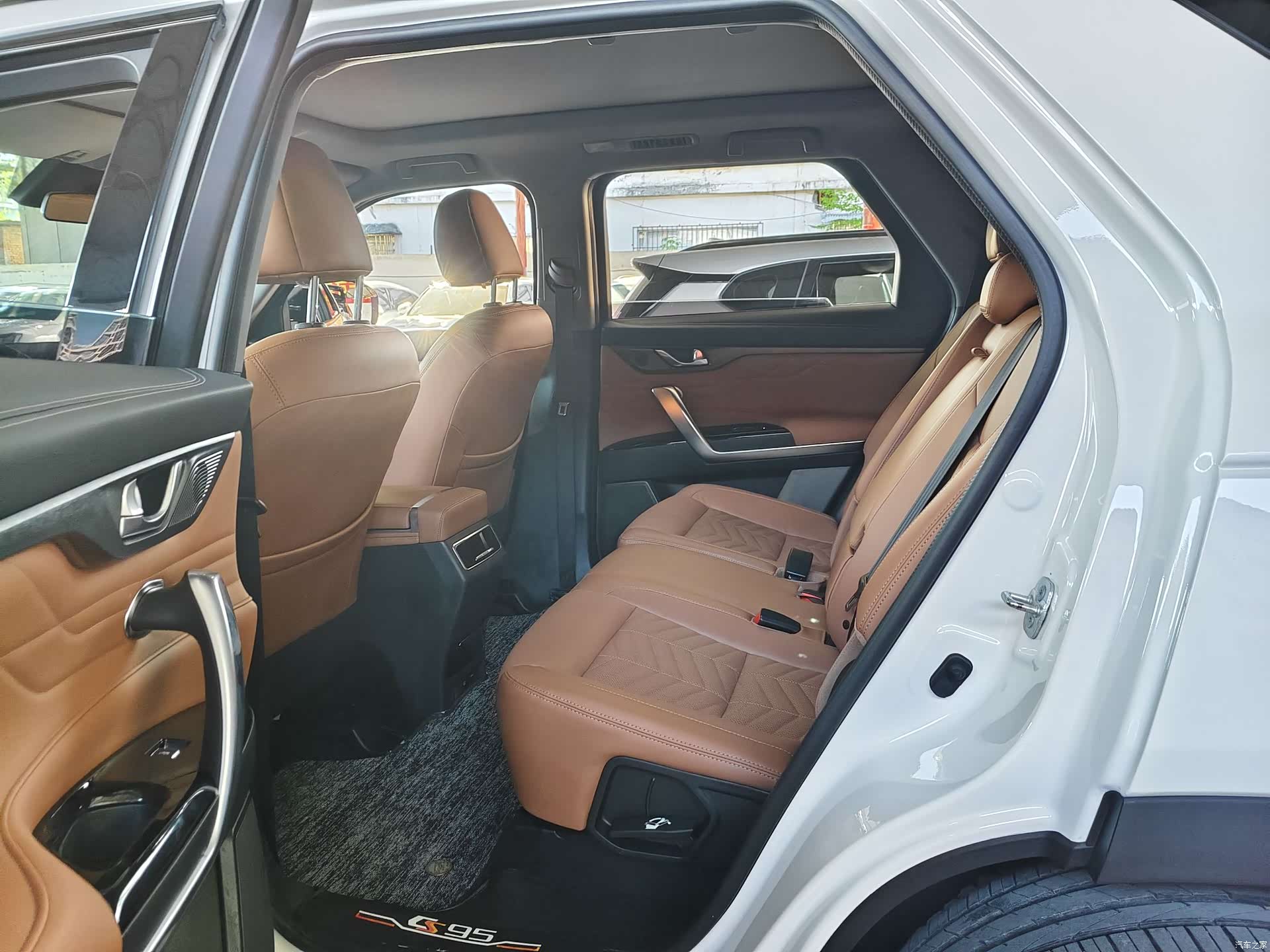 Changan CS95, 2022 6