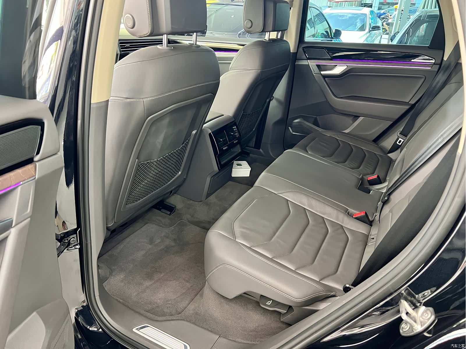Volkswagen Touareg, 2021 9