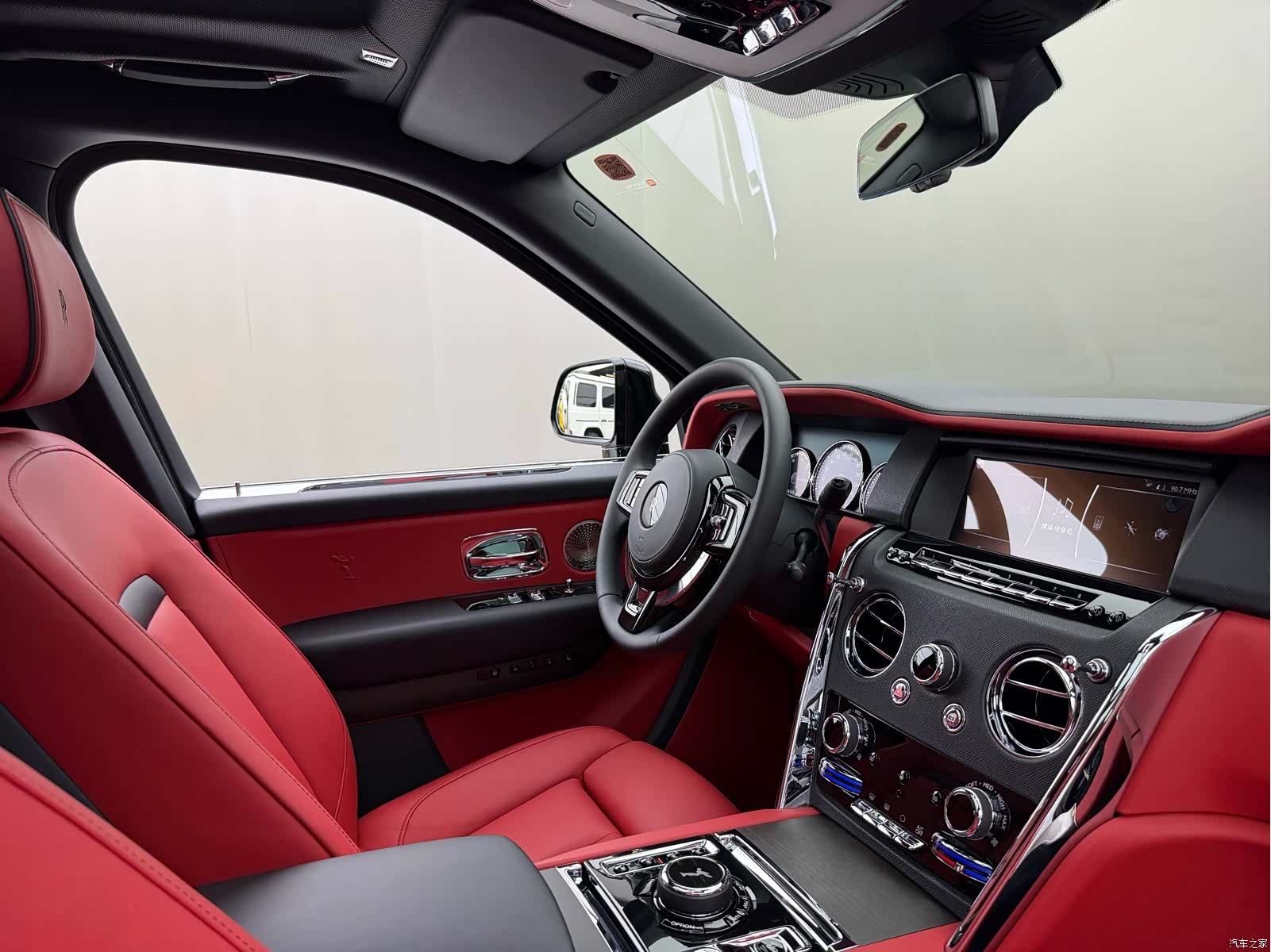 Rolls-Royce Cullinan, 2020 10